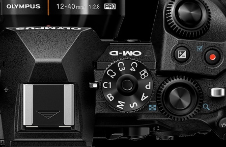 製品特長-絶対的な信頼性｜OM-D E-M1 Mark III｜OM-D E-M1 Mark III 