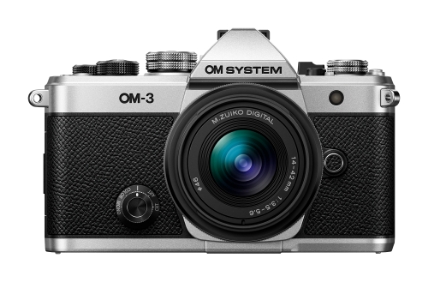 OM-3 と M.ZUIKO DIGITAL 14-42mm F3.5-5.6 III の組み合わせ