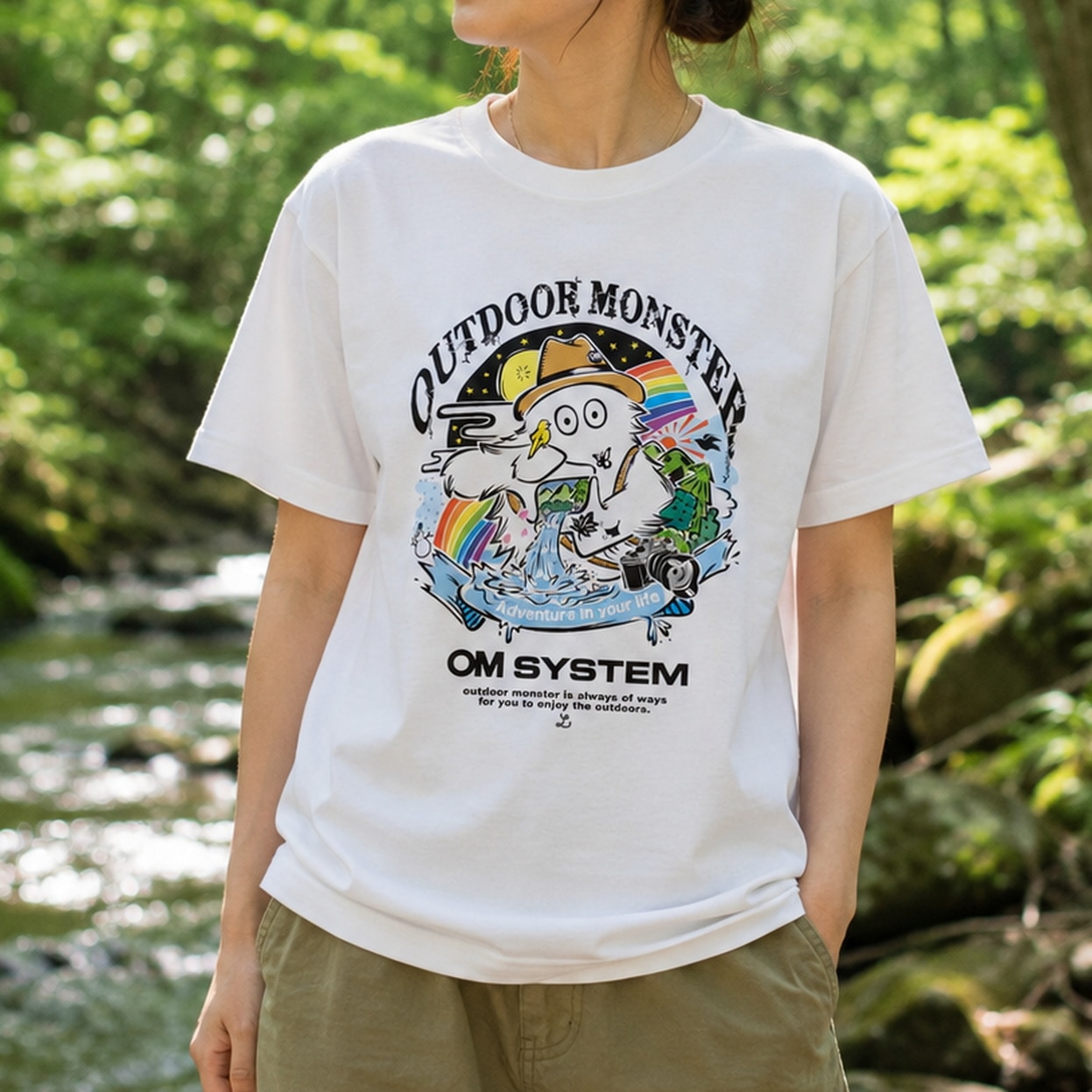 【マイル交換品】OM SYSTEM×OUTDOOR MONSTERオリジナルTシャツ　ホワイト　M